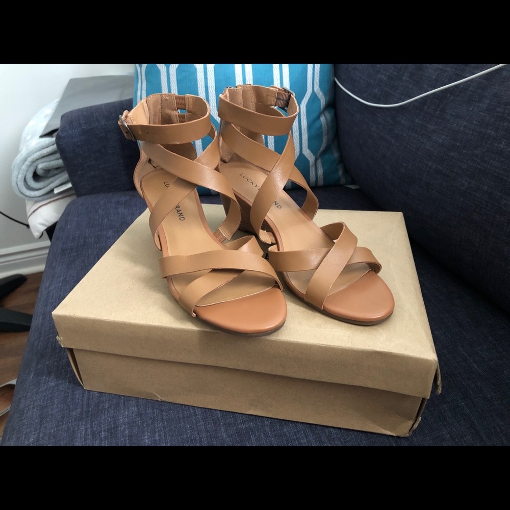 Lucky Brand Tan Leather Wedge Sandals